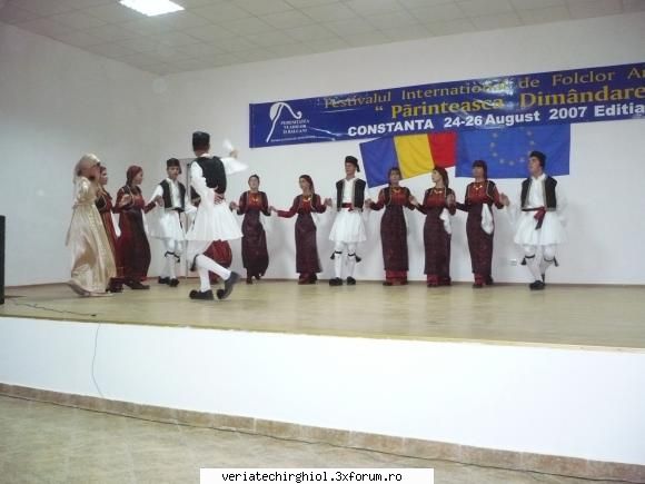 veria dansand zaharula  :rotfl: si va placut mai la sinoe(cei care au fost)